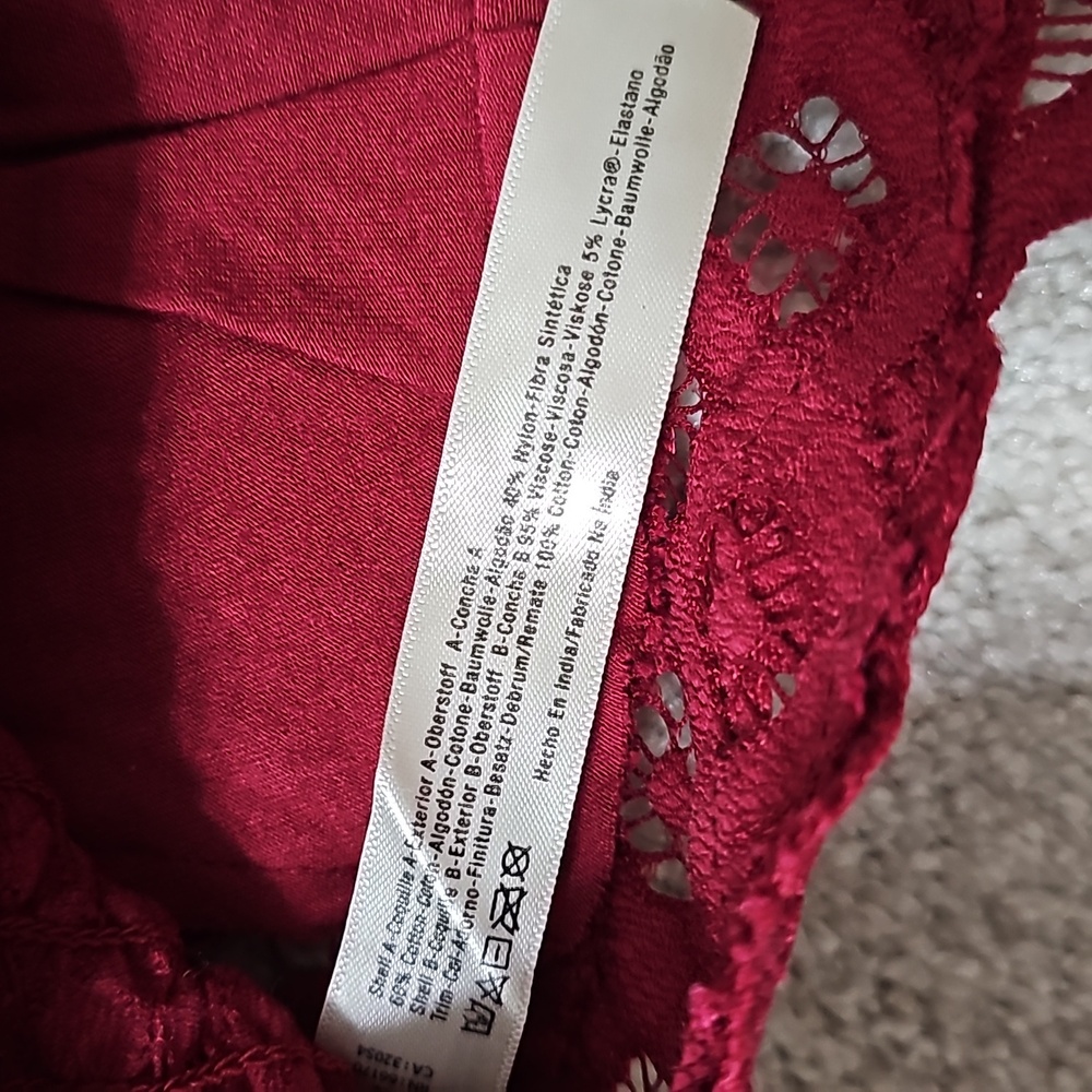 Free People Adella red bralette. size M. Great condition. Never worn - Picture 5 of 5